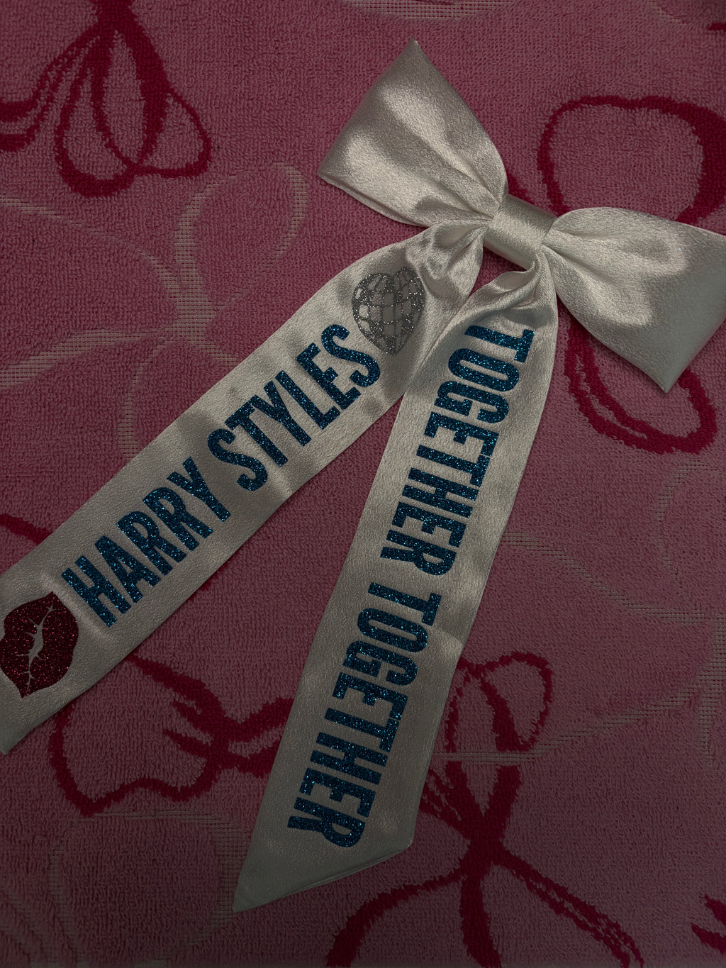 Harry Styles Bow