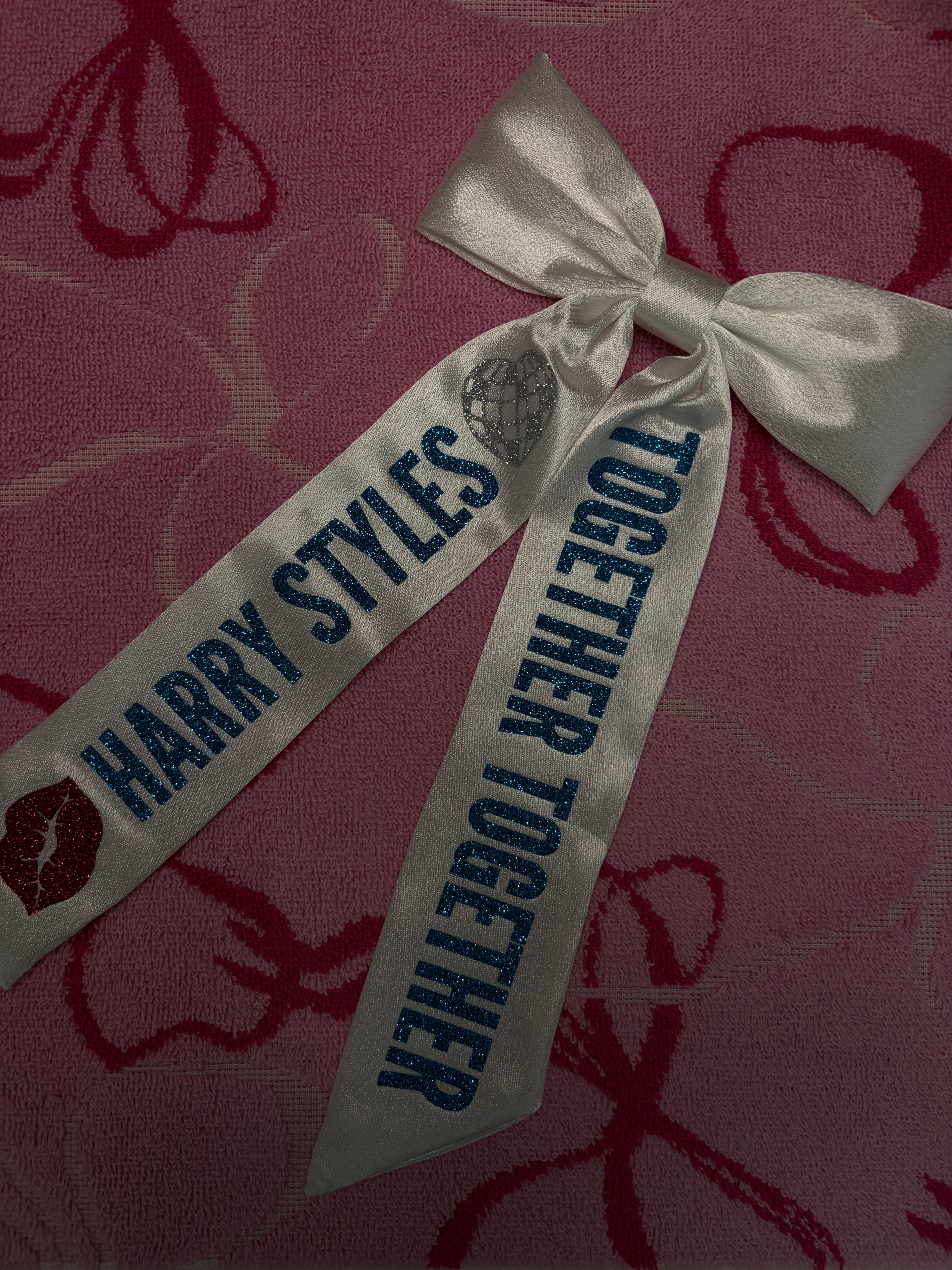 Harry Styles Bow