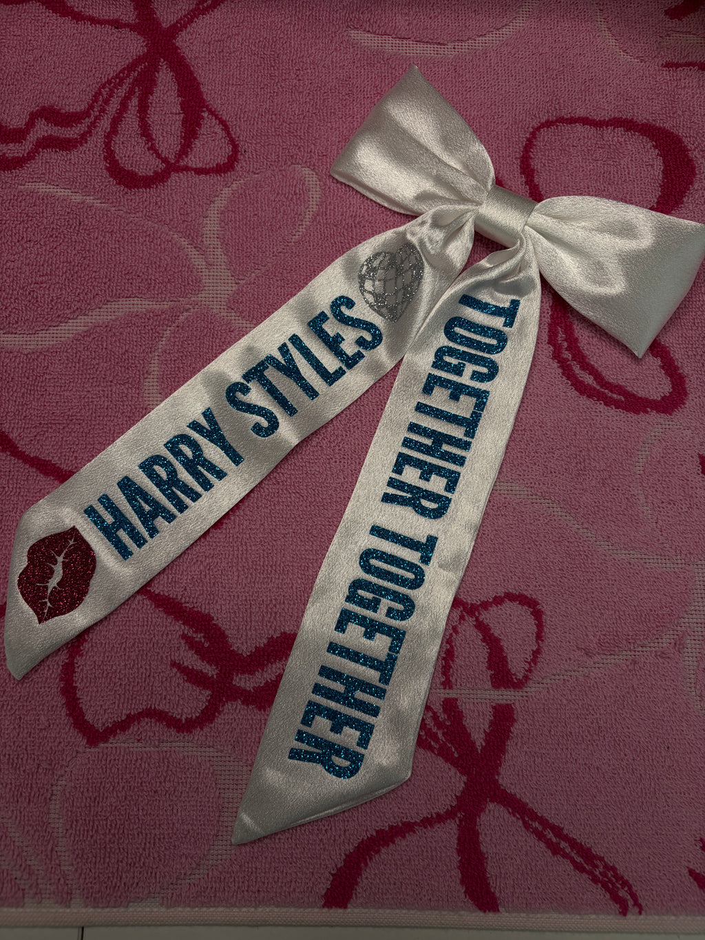 Harry Styles Bow