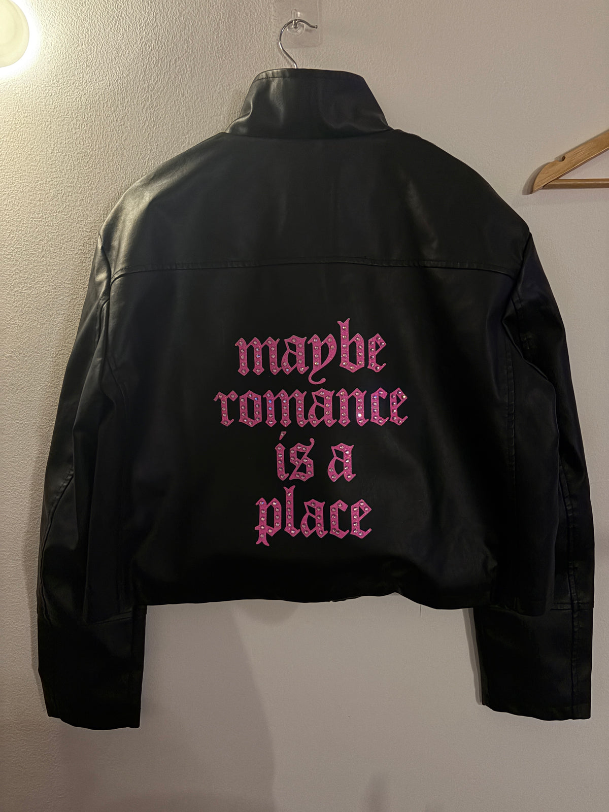Fontaines faux-leather jacket🩷